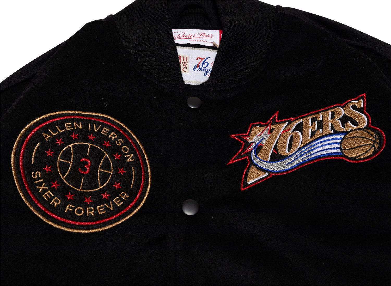 Mitchell & Ness NBA Walk The Tunnel Varsity Jacket Philadelphia 76ers Allen Iverson — view 3