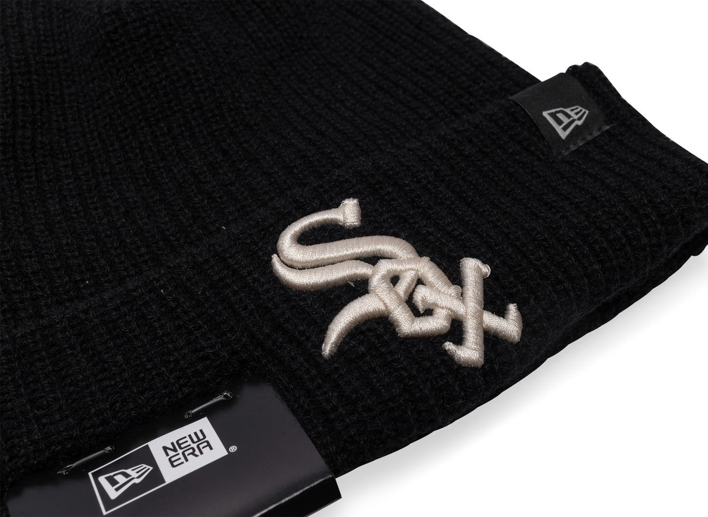 New Era MLB Black Cashmere Knit Chicago White Sox Beanie — view 2