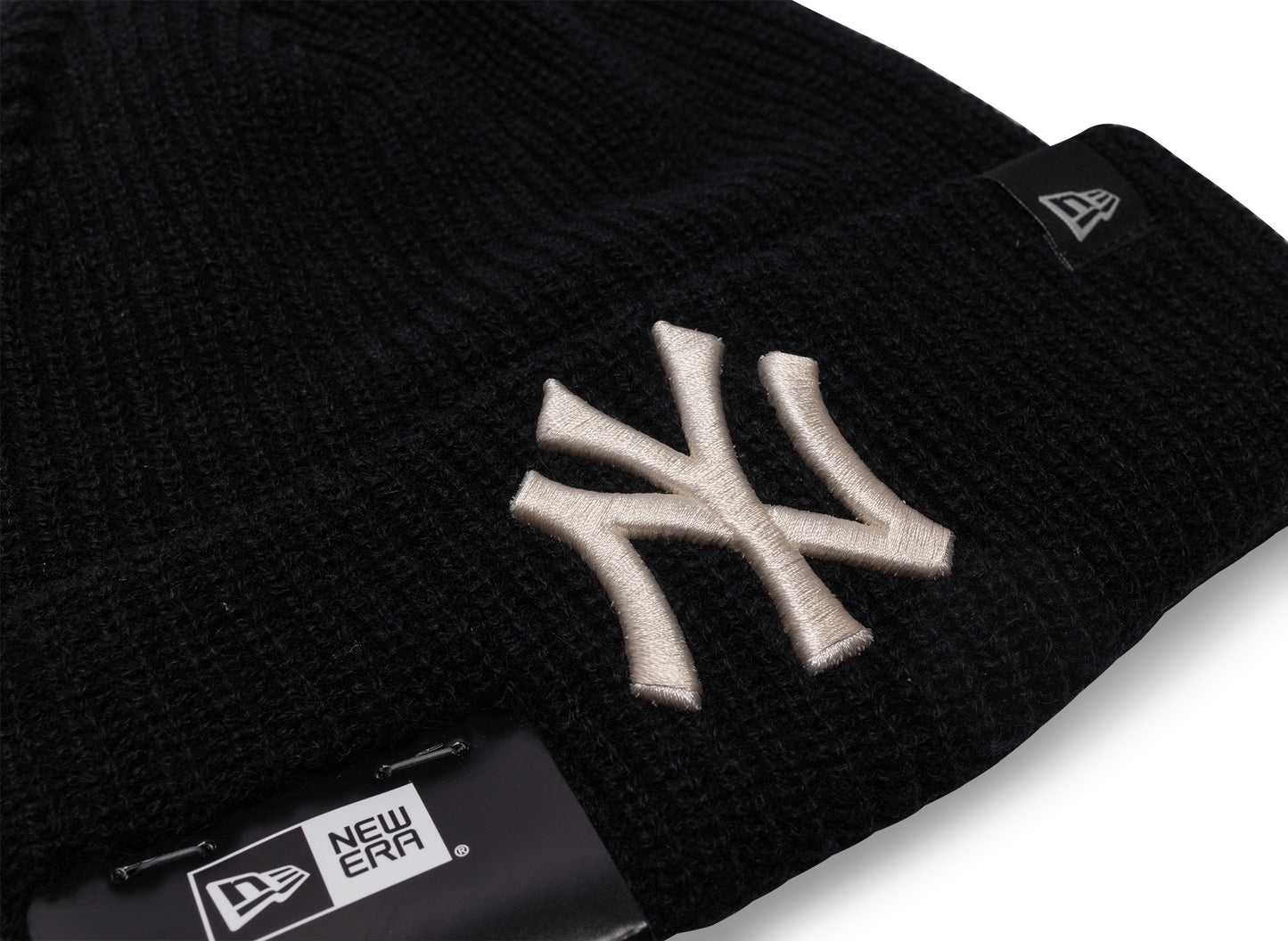 New Era MLB Black Cashmere Knit New York Yankees Beanie — view 2