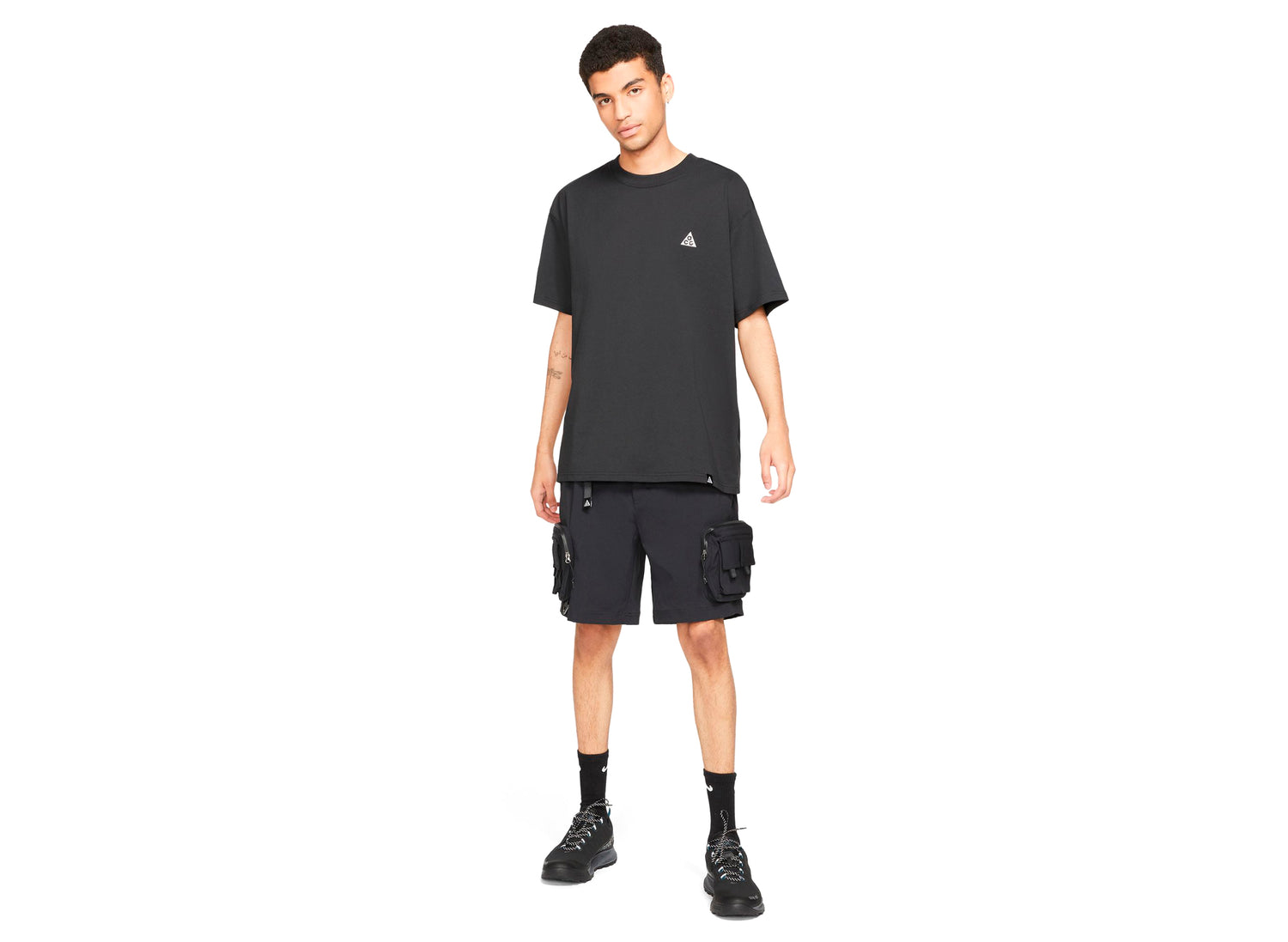 Nike ACG Short-Sleeve T-Shirt in Black