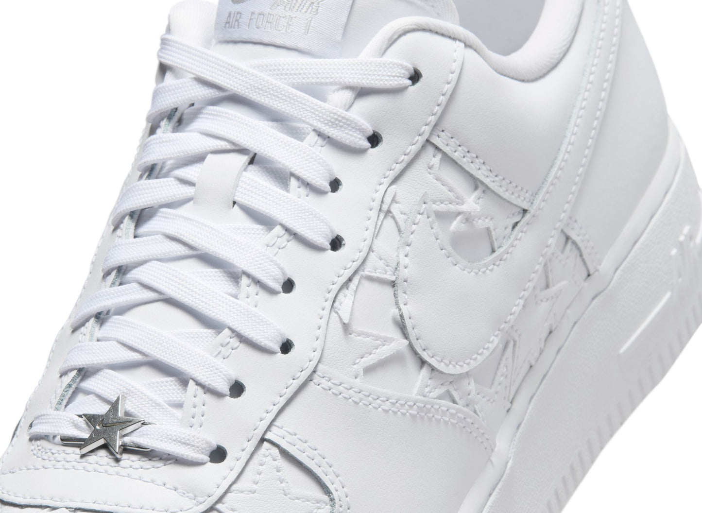 Nike Air Force 1 '07 Edge in White / Metallic Silver