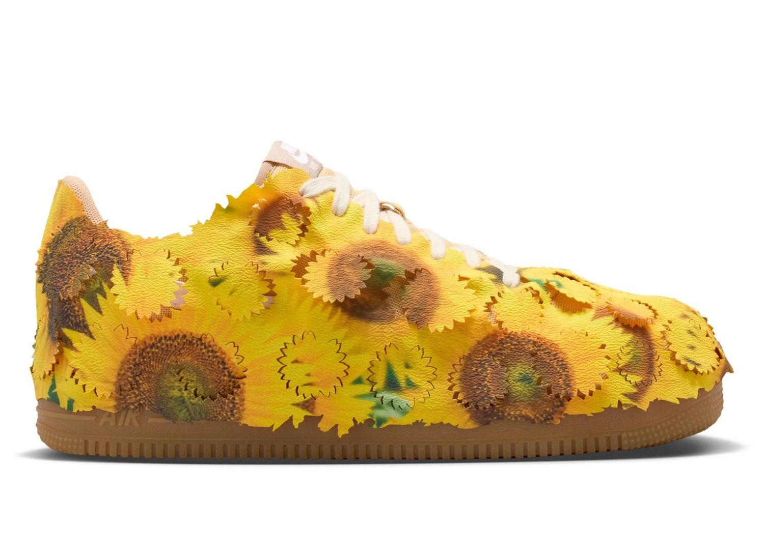 Nike Air Force 1 07 LX Sunflower in Sesame - lateral