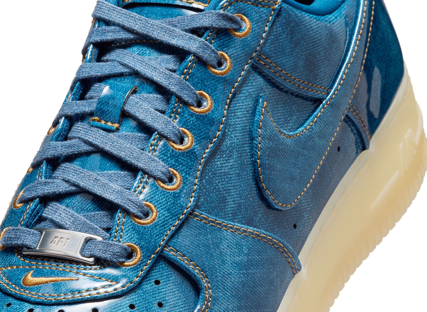 Nike Air Force 1 Retro in Coastal Blue