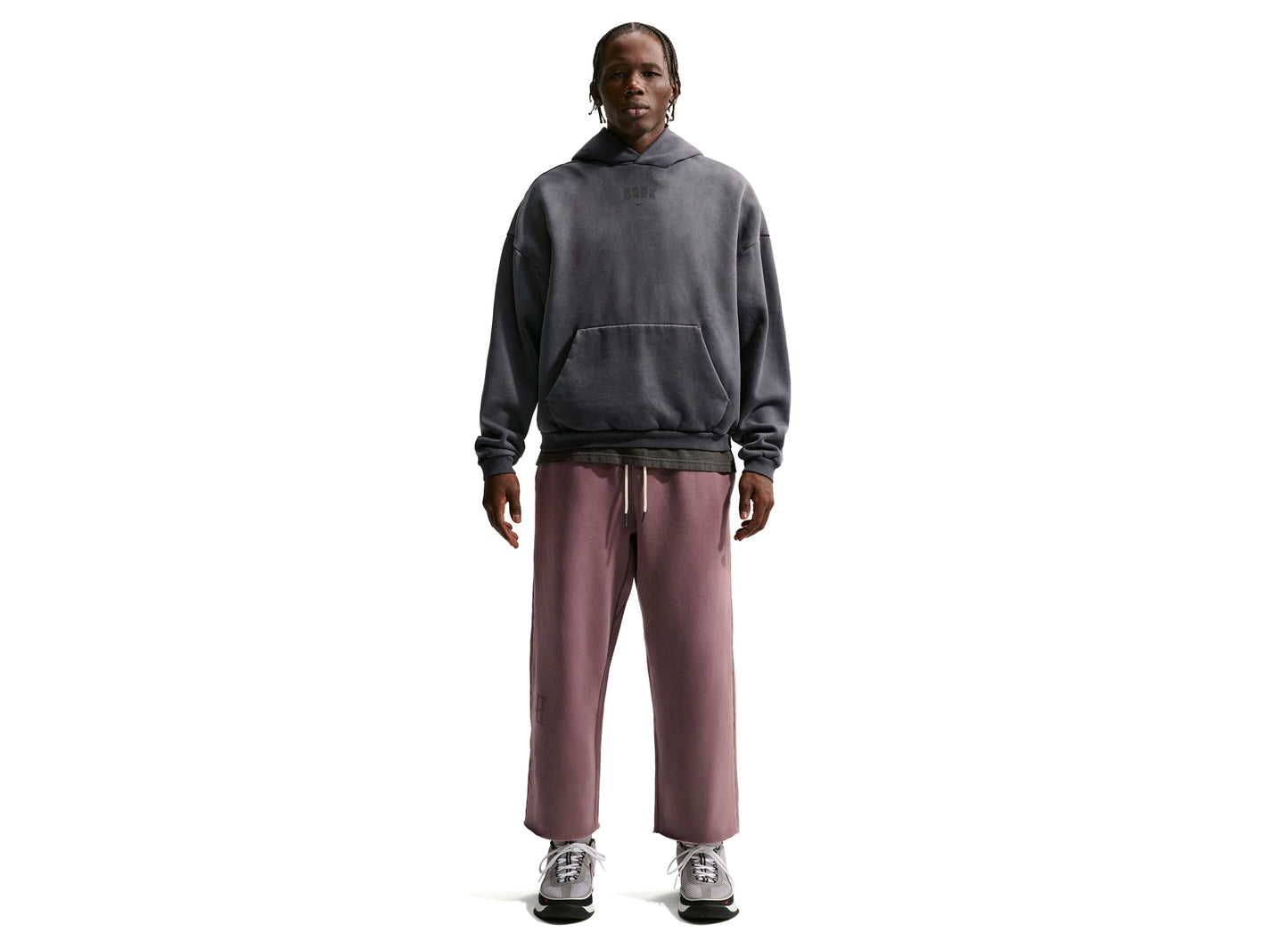 Nike Book Standard Issue Therma-FIT Brushed Pants in Tattoo