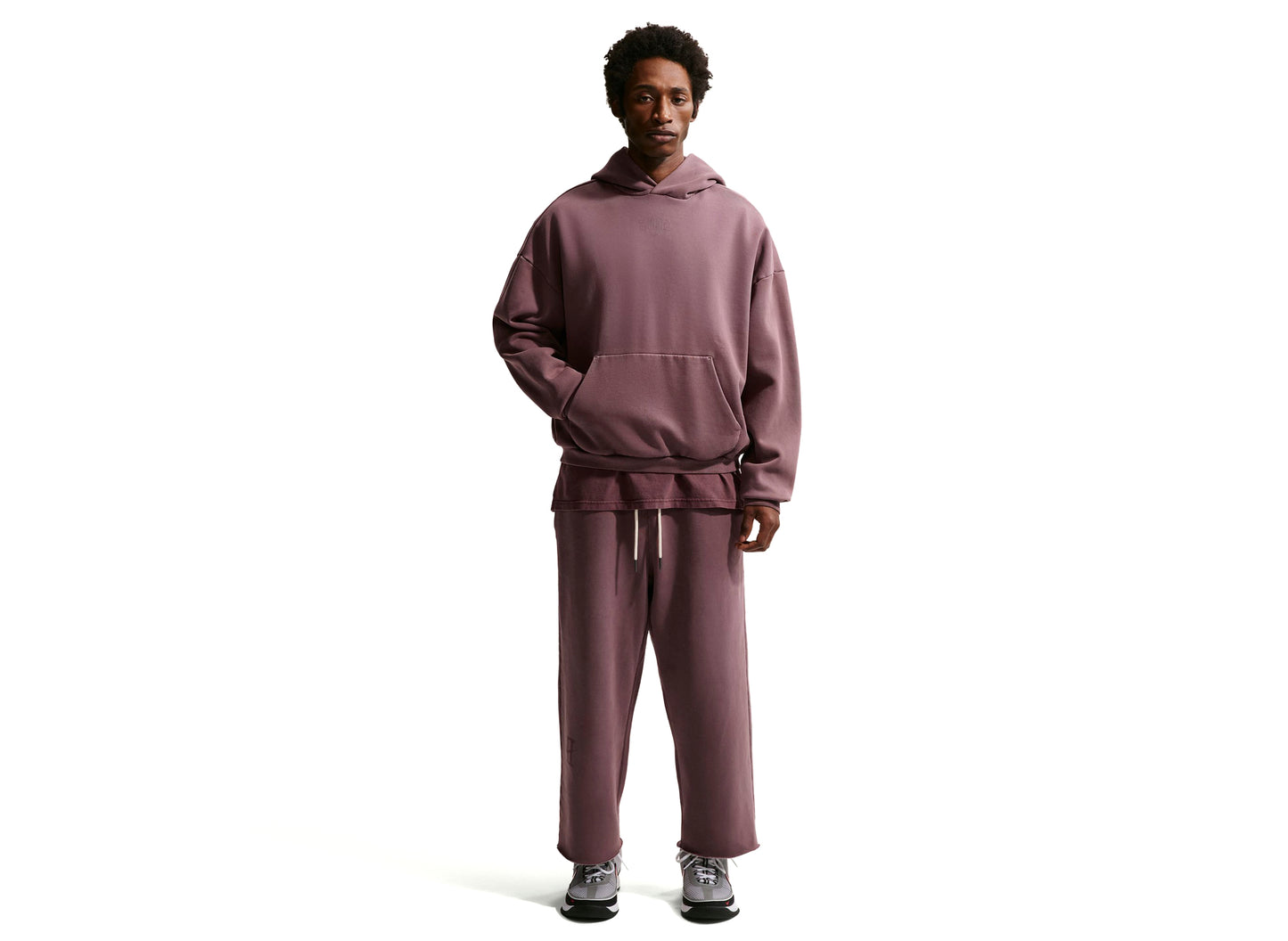 Nike Book Standard Issue Therma-FIT Brushed Pullover Hoodie in Tattoo