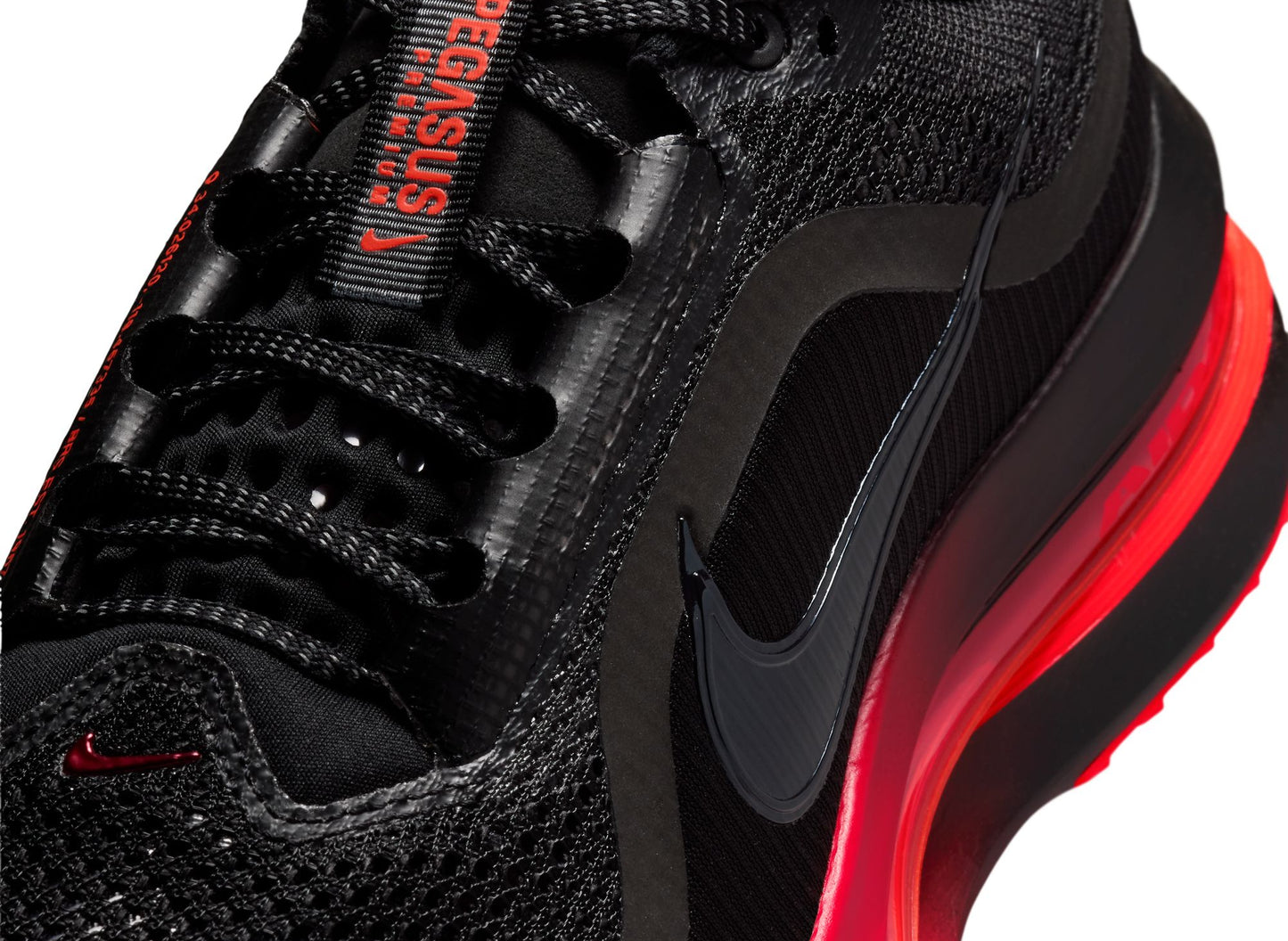 Nike Pegasus Premium in Black / University Red