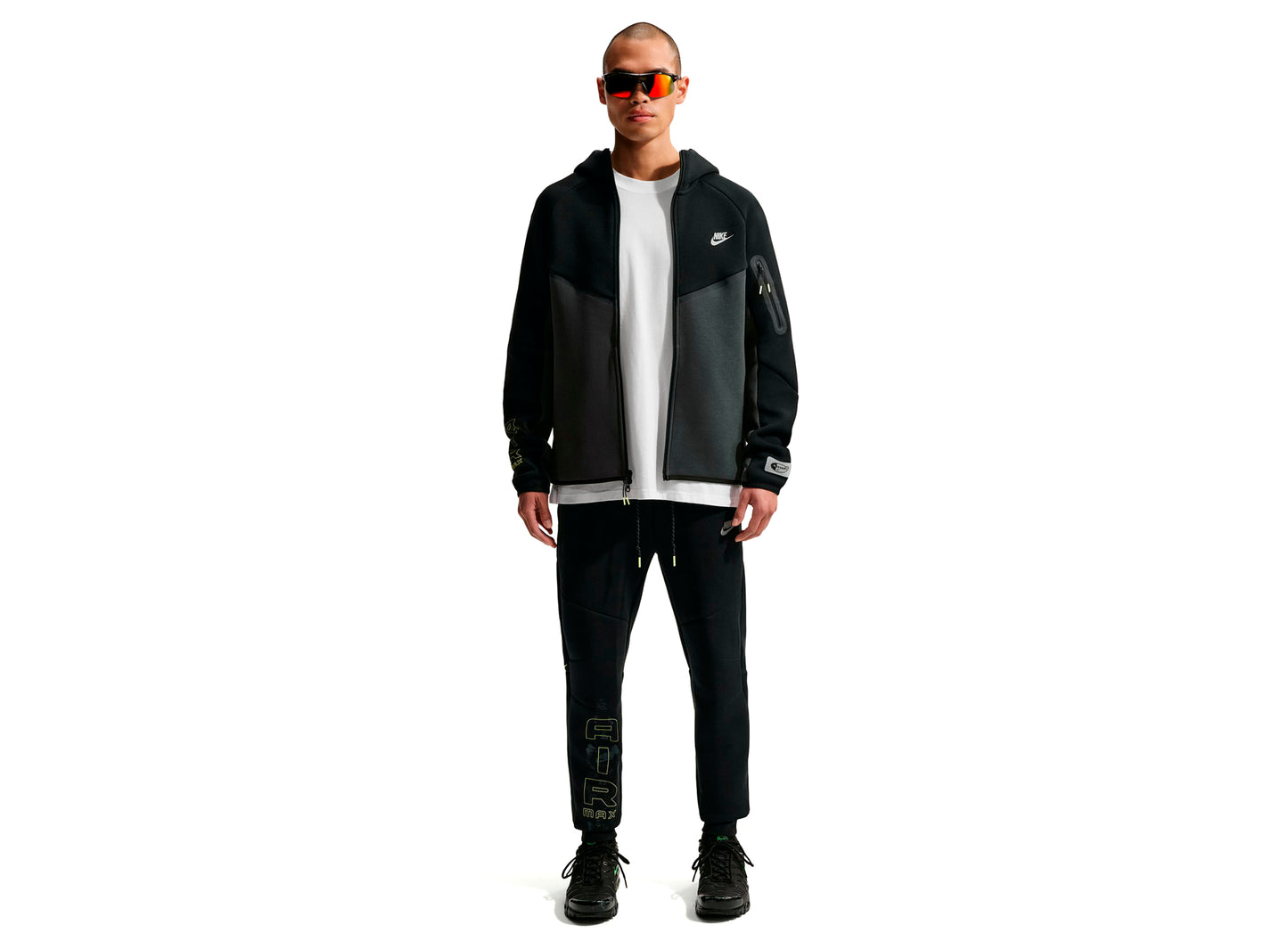 Nike Tech Fleece Full-Zip Windrunner Jacket in Black