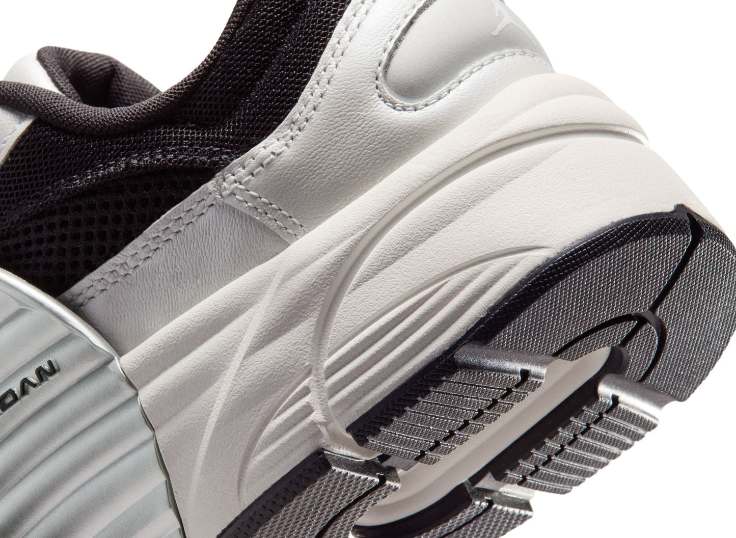 Jordan Trunner O/S en Photon Dust / Blanco