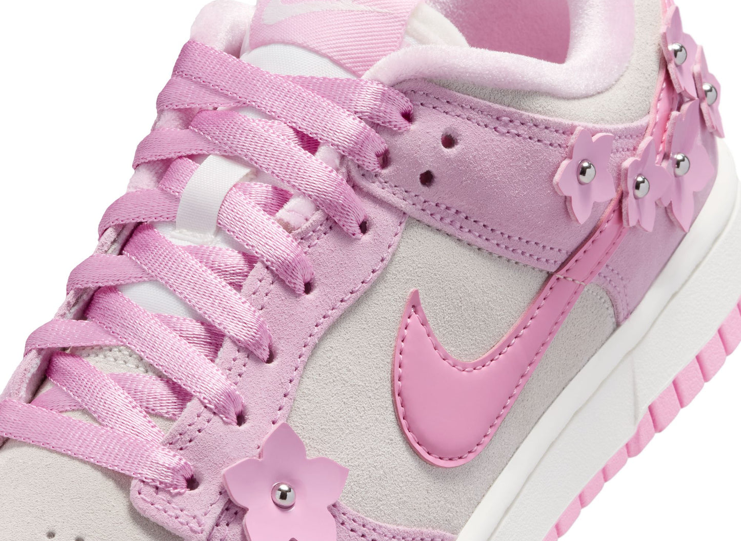 Women's Nike Dunk Low SE "Femme Florette" in Pink Rise / Sail