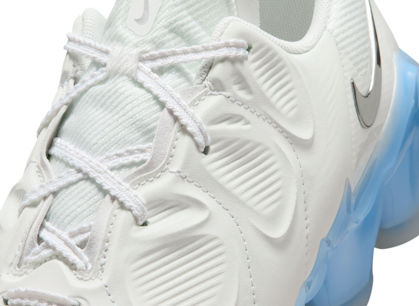 Nike First Sight Mirage de mujer en blanco Summit / plateado metalizado