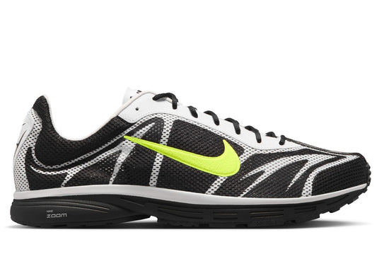 Nike Zoom Streak 3 en Negro / Volt