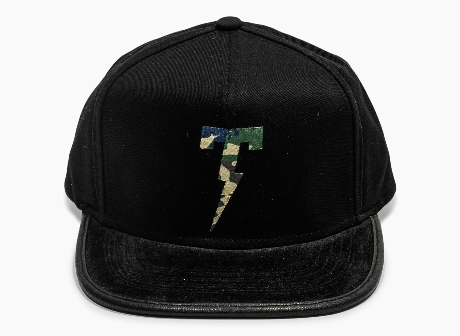 Tackma T Logo Strapback Hat in Black