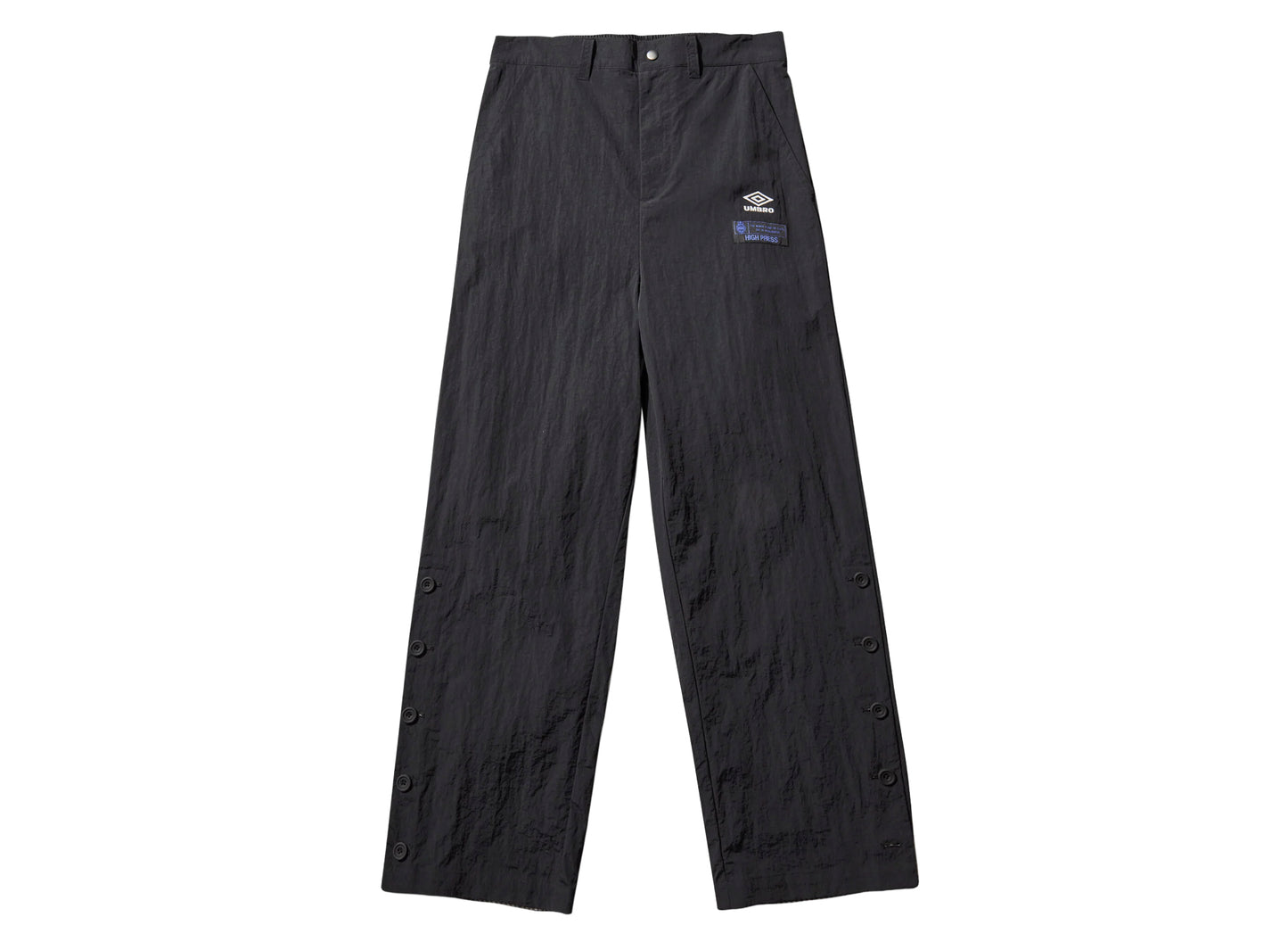 Umbro Antique Nylon Pants in Carbon Black