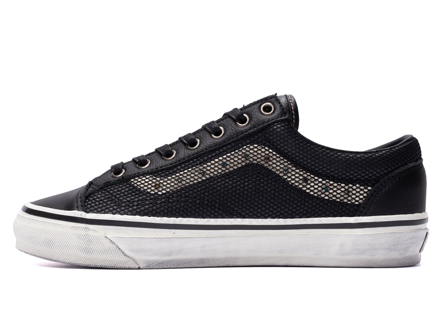 Vans LX Old Skool 36 in Combat Black – view 3