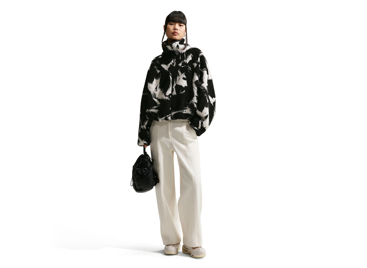 Women's Nike Sportswear Oversized High-Pile Fleece Top in Black