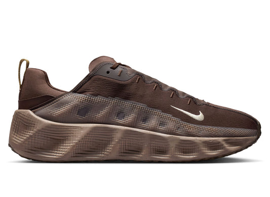 Nike Ava Rover en Marrón Barroco
