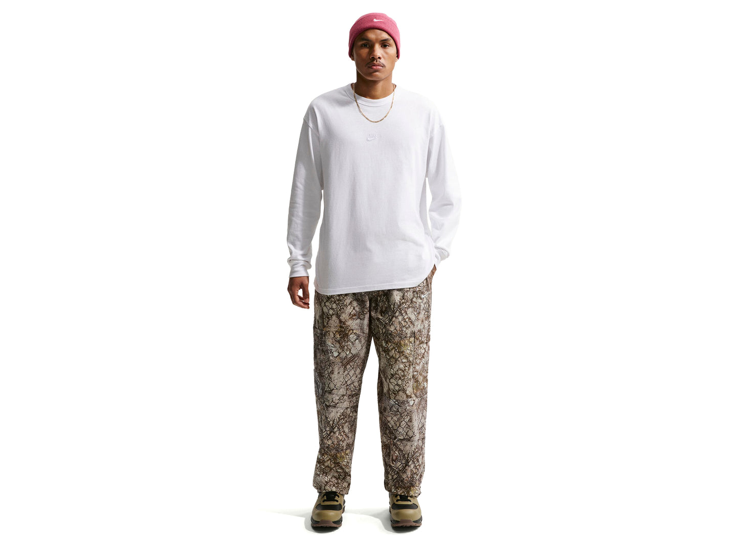 Pantalones cargo Nike Club Woven en color caqui