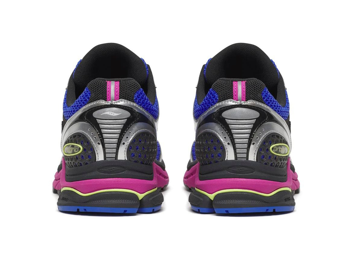Saucony ProGrid Triumph 4 in Dazzle / Silver