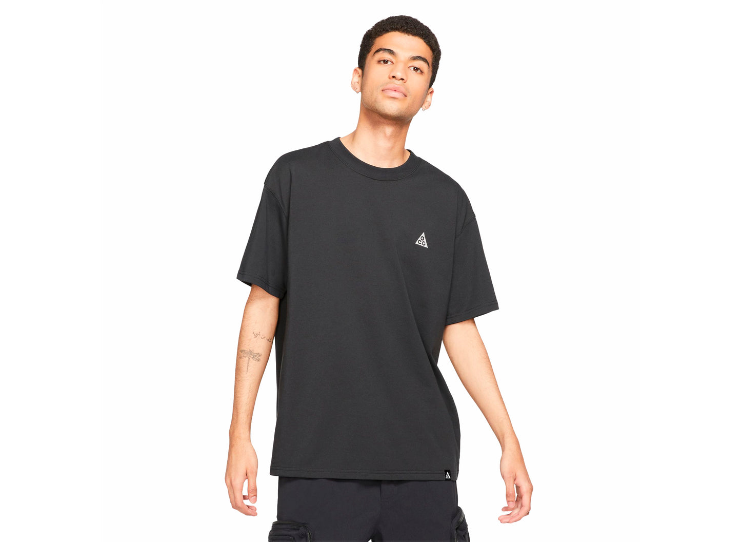 Nike ACG Short-Sleeve T-Shirt in Black