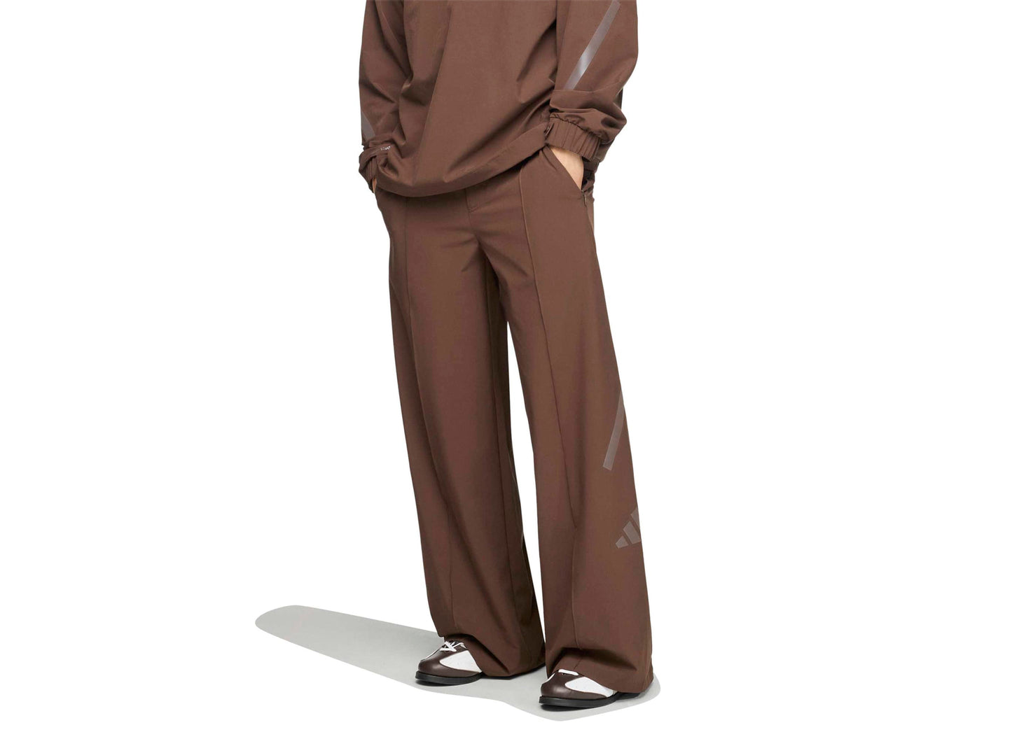 Adidas x Entire Studios Z.N.E. Hose in Dust Cargo