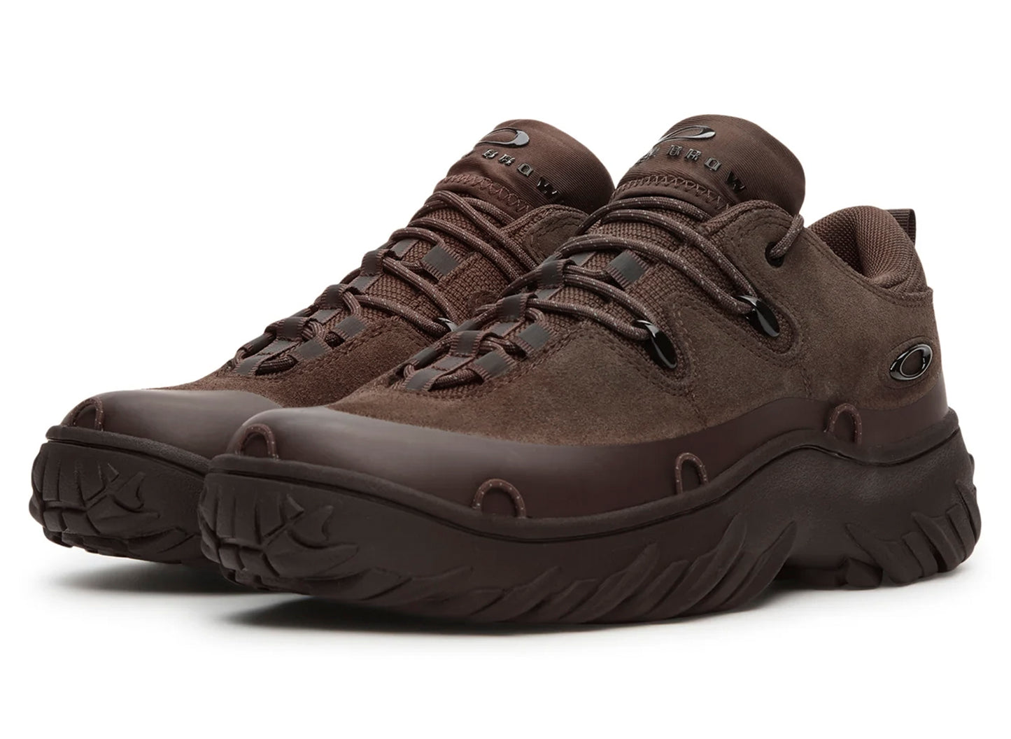 Oakley x Jaylen Brown Meridian Low EXT en Terrain