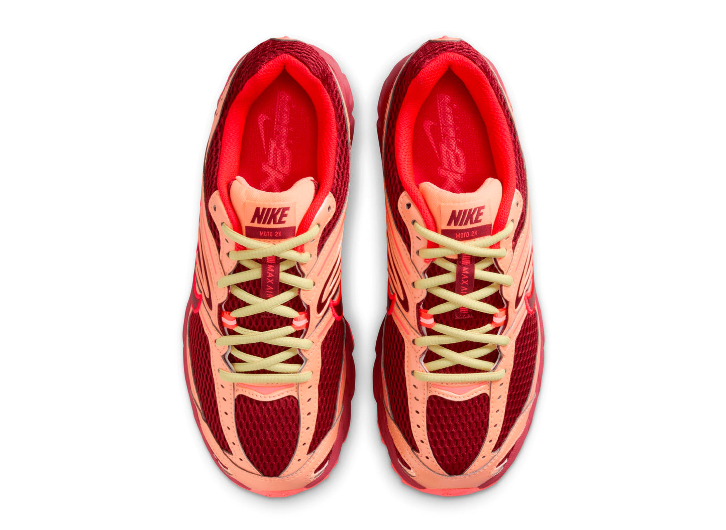 Nike Air Max Moto 2K de mujer en carmesí equipo