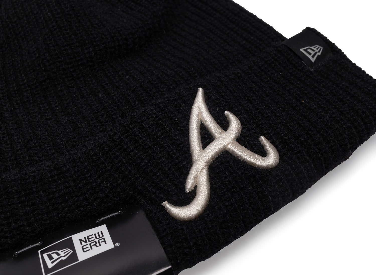 New Era MLB Black Cashmere Knit Atlanta Braves Beanie — view 2