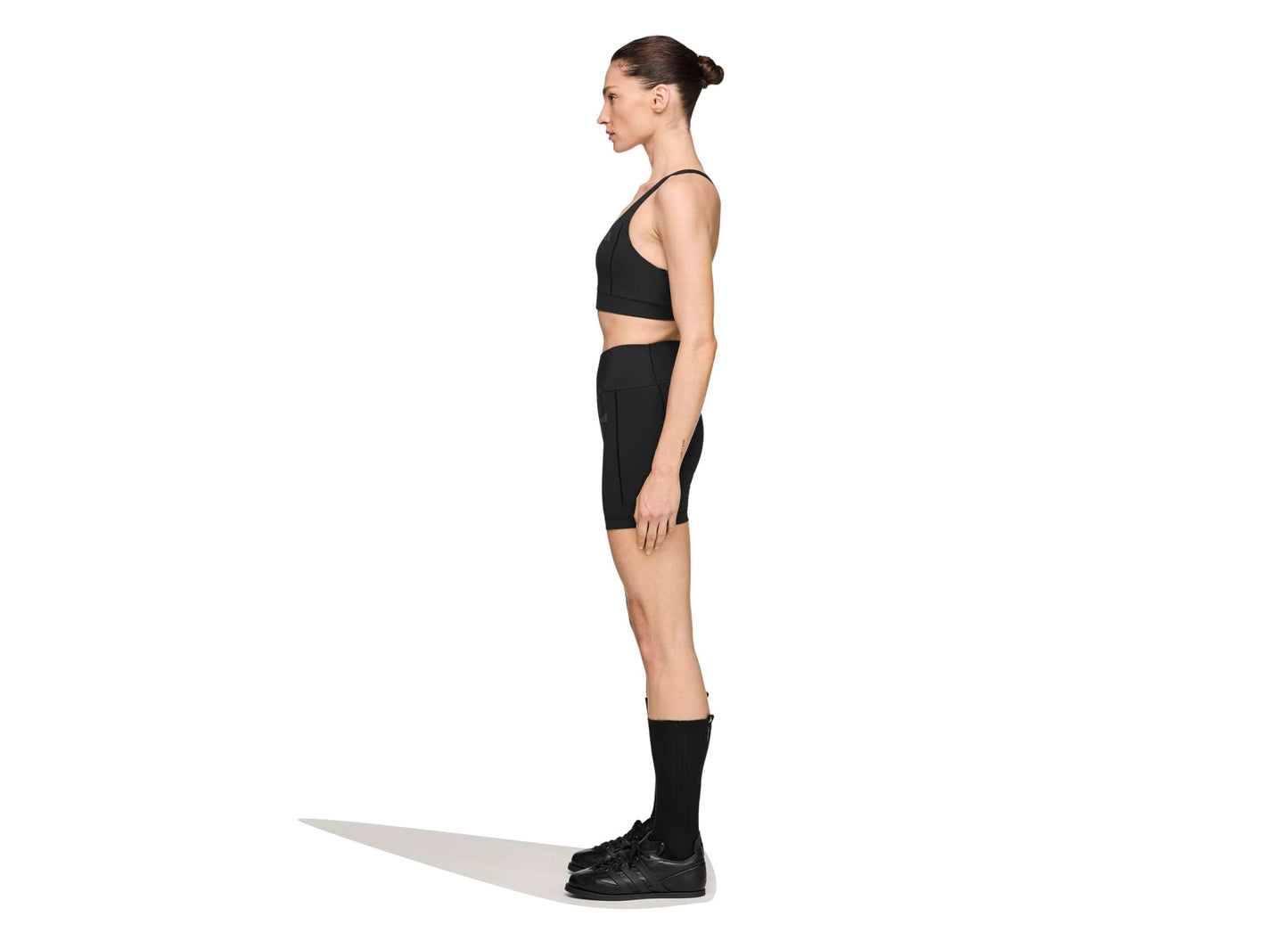 Damen Adidas x Entire Studios Optime Kurze Trainings-Leggings in Schwarz