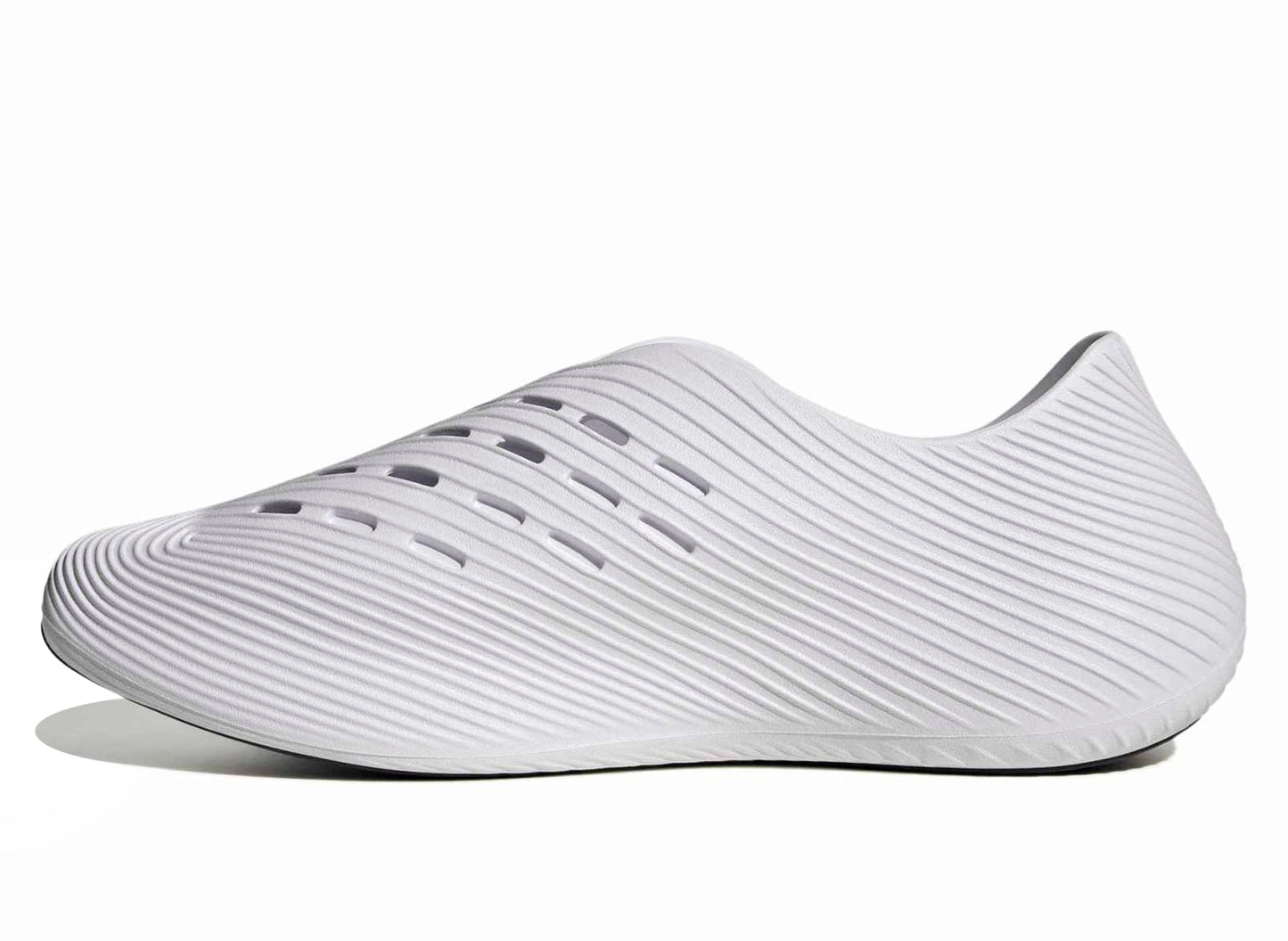 Adidas Purechill Slides in White / Gold Metallic