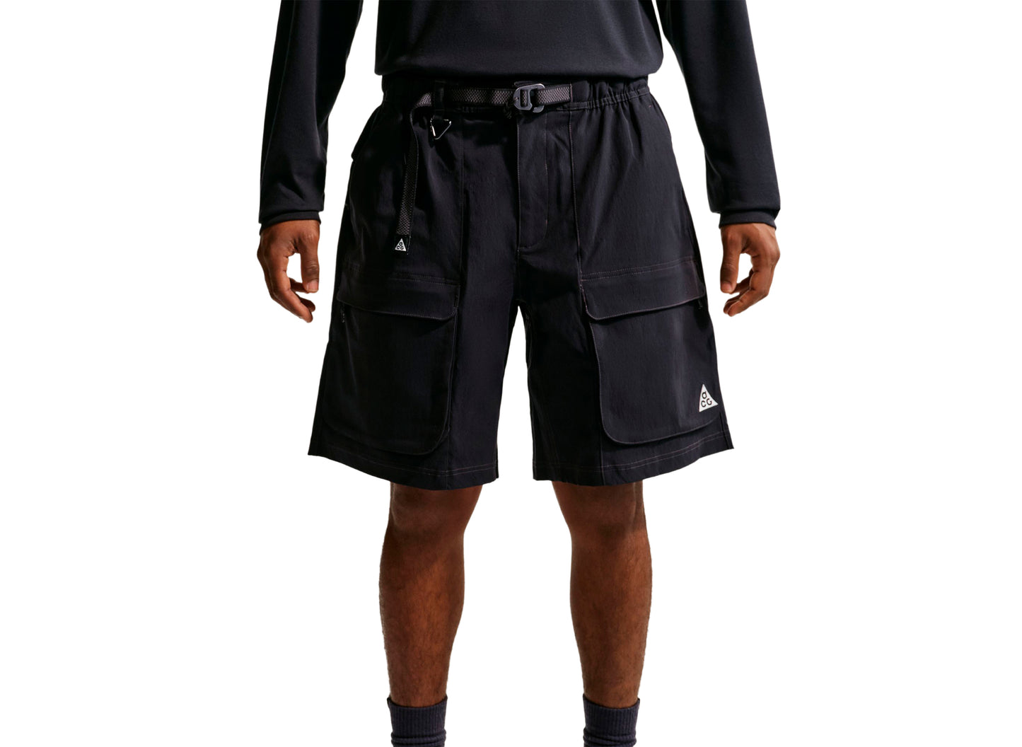 Nike ACG "Smith Summit" Cargo Shorts in Black / Anthracite