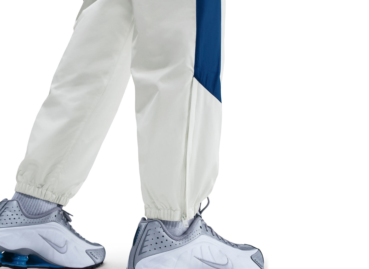 Nike Windrunner Lined Pants in Sail / Court Blue