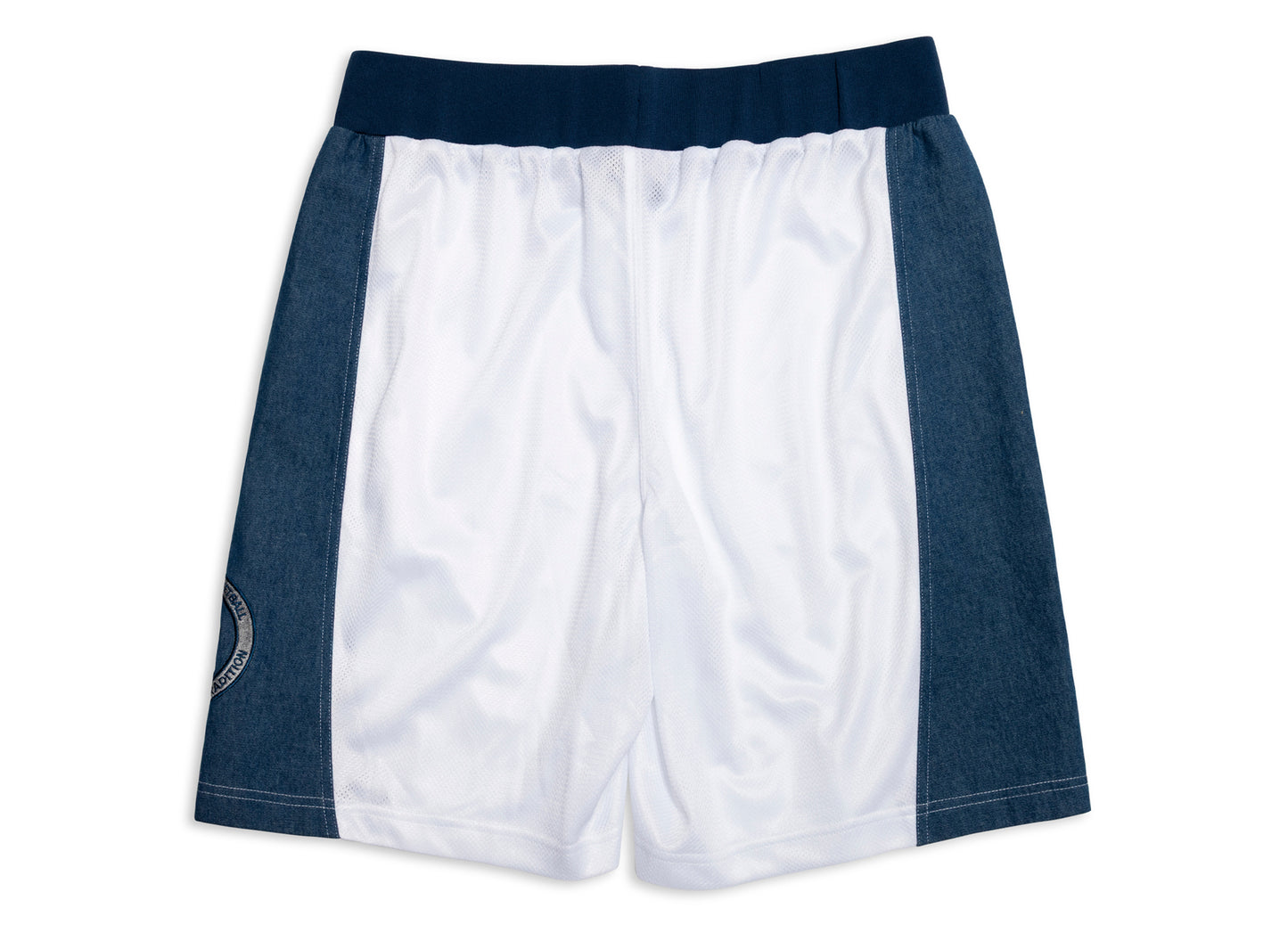 Pantalones cortos de baloncesto de mezclilla Converse de la Universidad de Kentucky en blanco