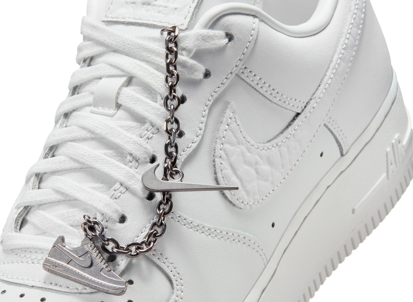 Nike Air Force 1 '07 Low para mujer en blanco cumbre
