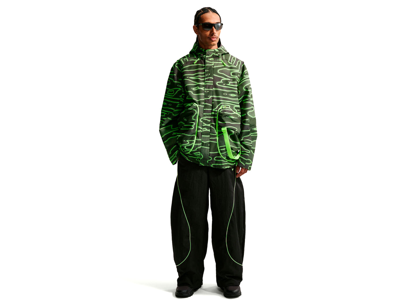 Nike Project F.R.O.G. Tobi Hose in Schwarz / Volt Ice