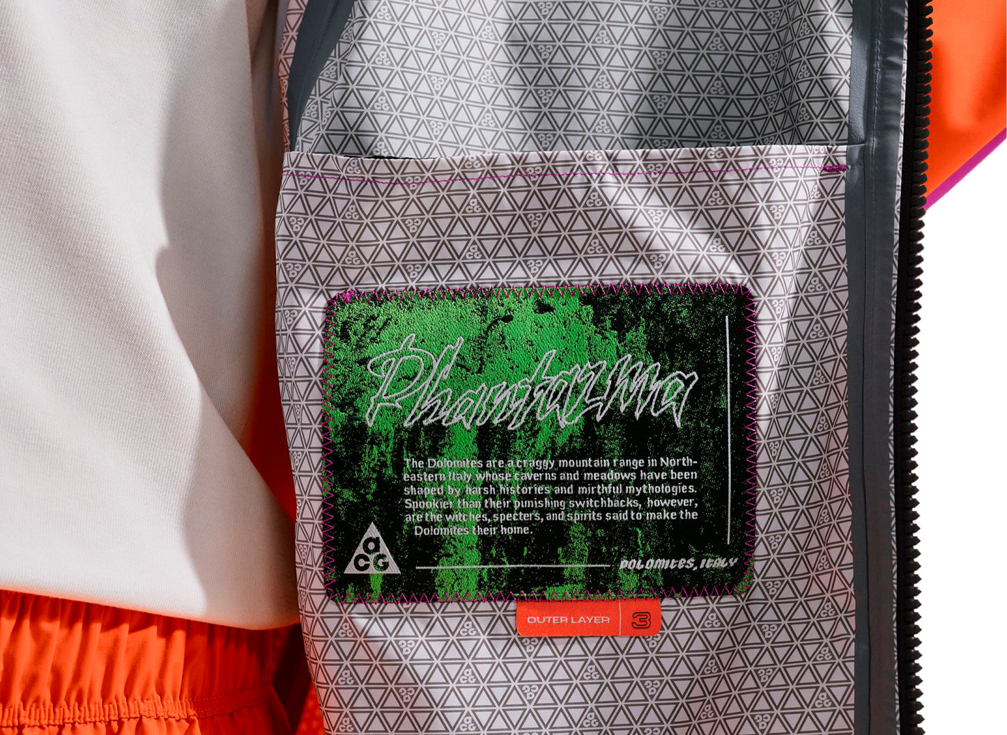 Nike ACG "Phantazma" Storm-FIT ADV Jacket in Vivid Purple — view 7