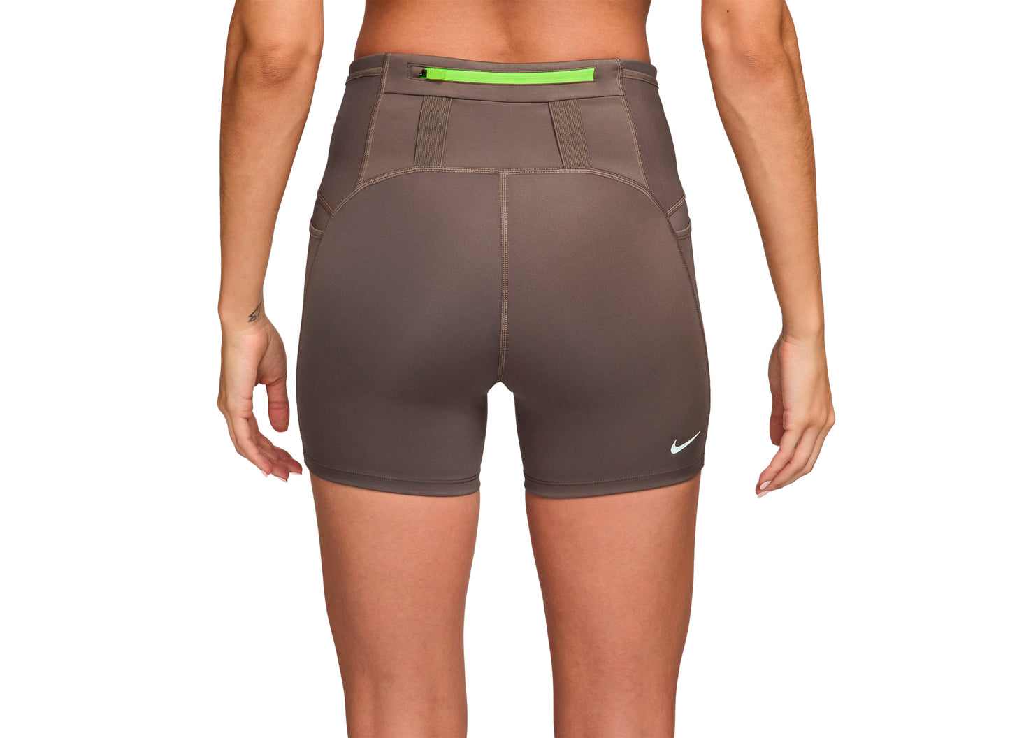 Pantalones cortos de trail running de 10 cm Nike ACG Dri-FIT de talle alto para mujer en Ironstone