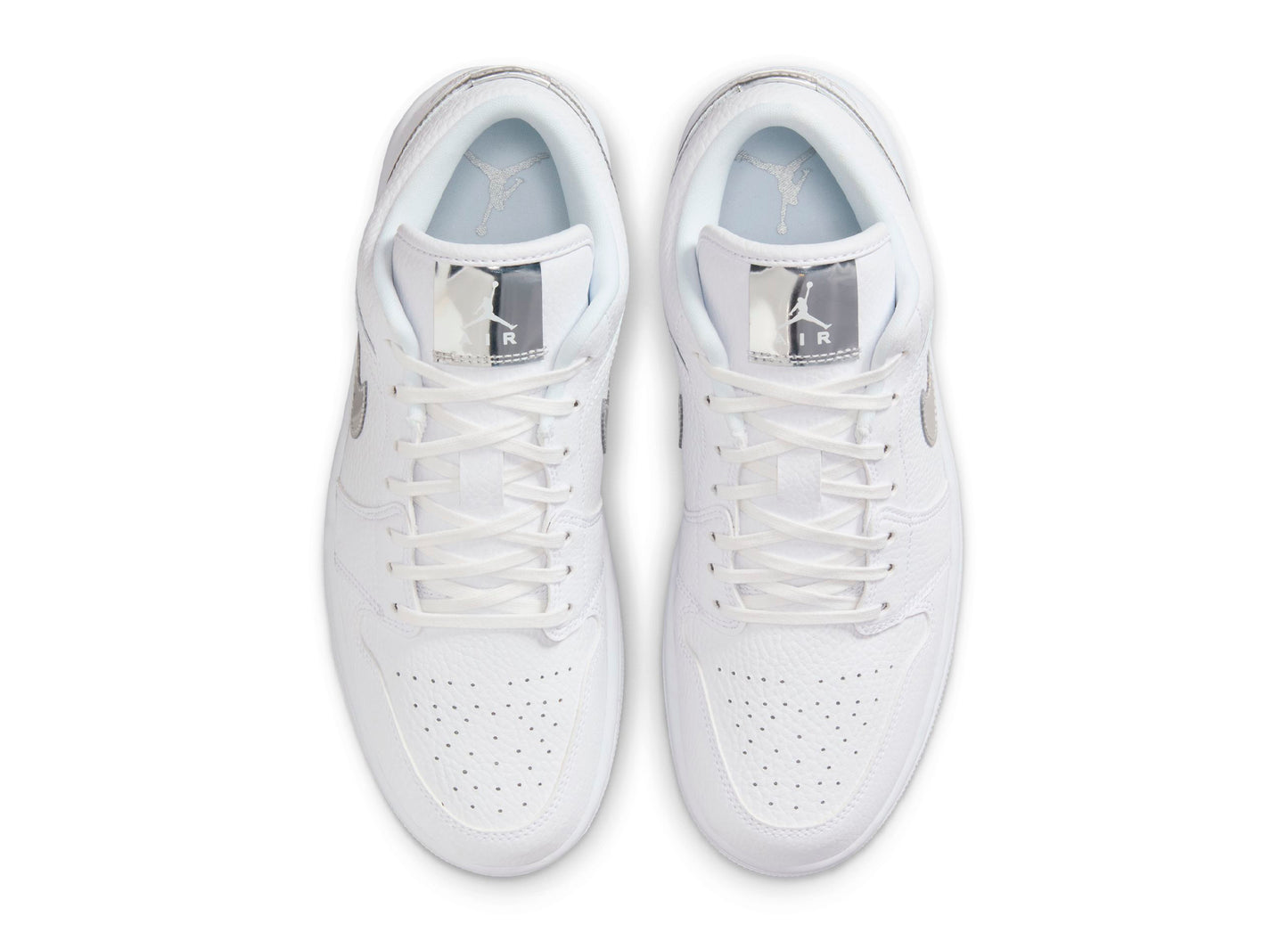 Women's Air Jordan 1 Low SE in Weiß