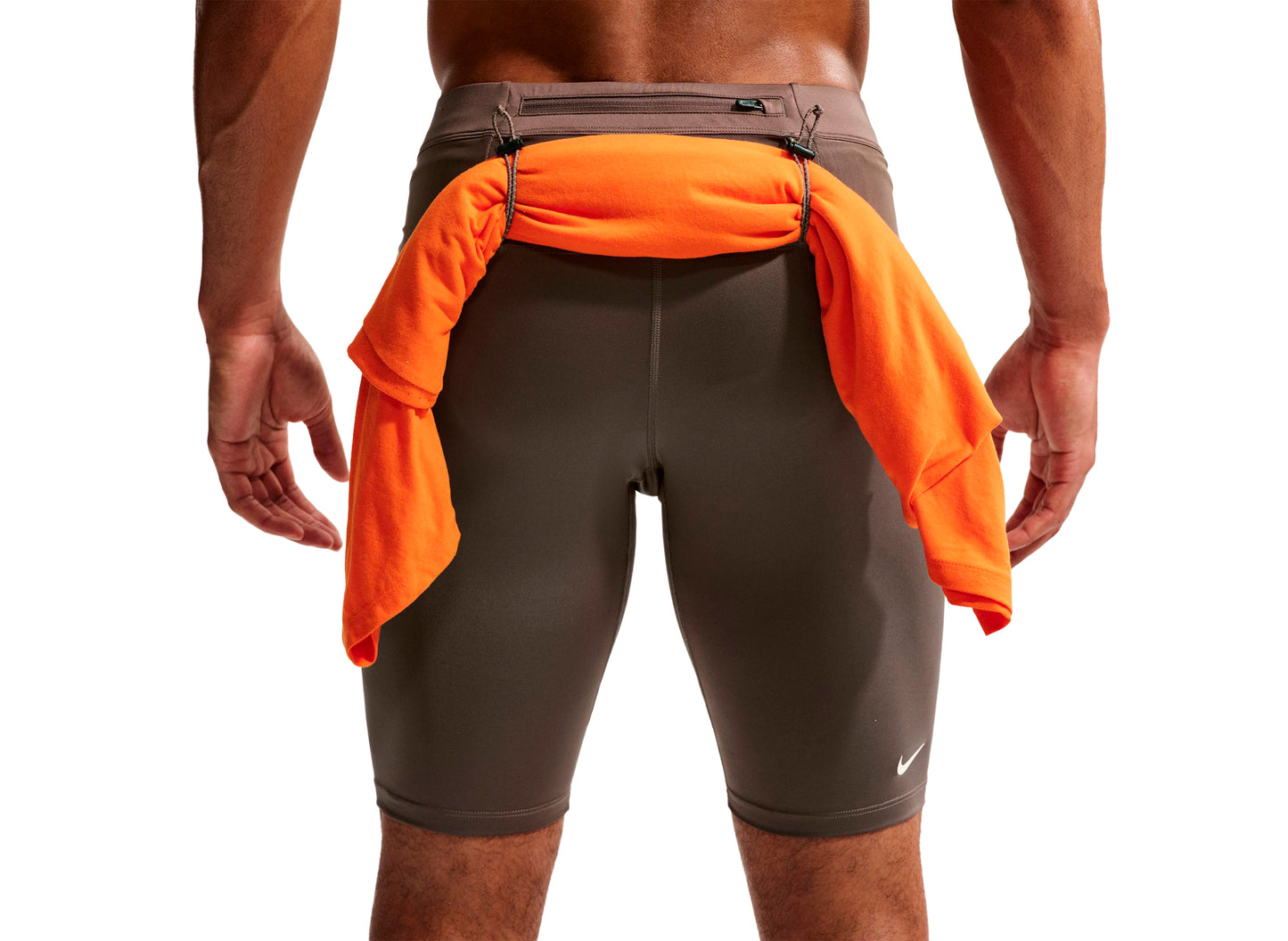 Nike ACG „Lava Loops“ Dri-FIT ADV Trail-Lauf-Tights (halblang) in Ironstone