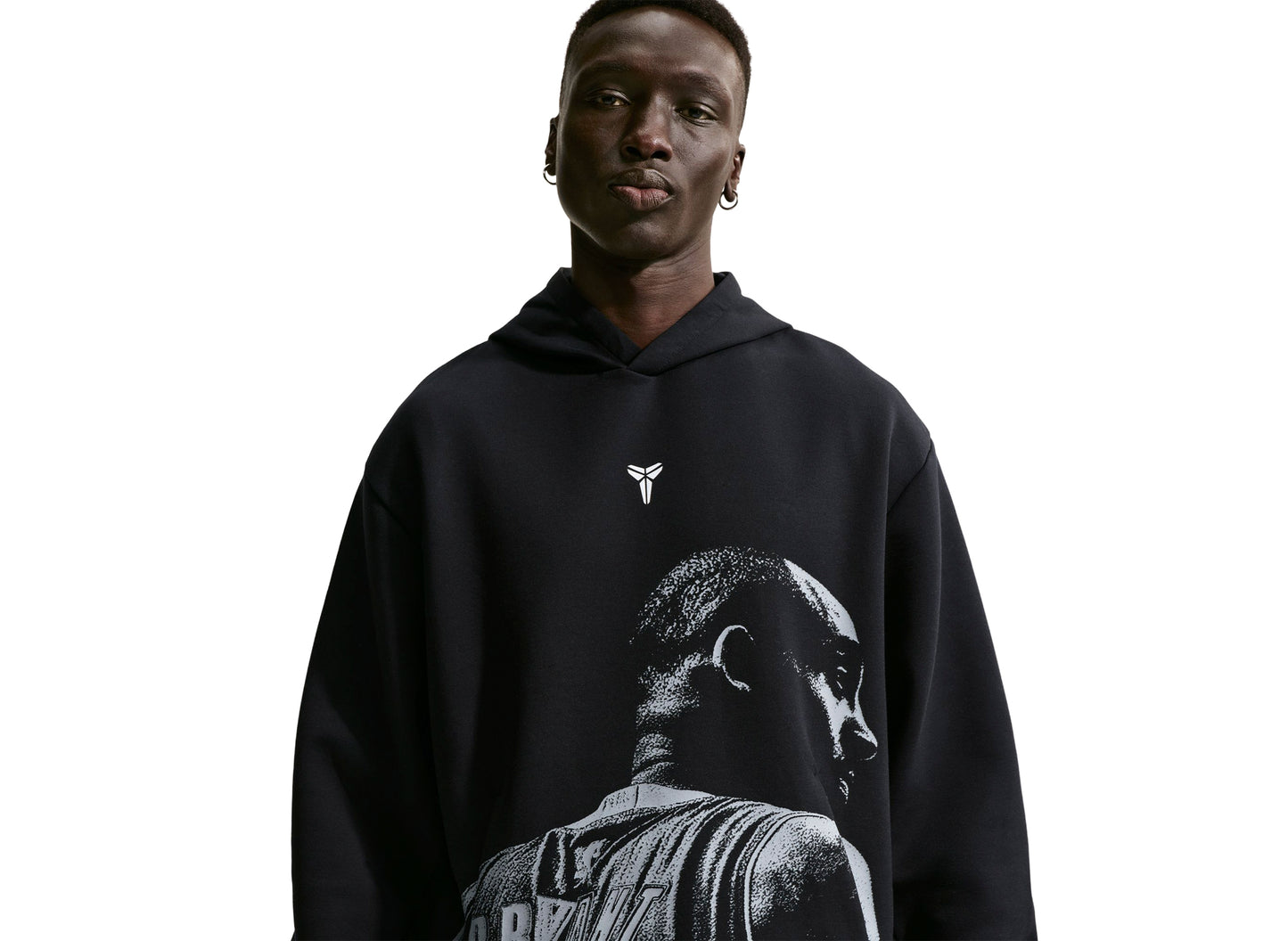 Sudadera con capucha Nike Kobe de forro polar con tecnología Dri-FIT (negra/blanca)