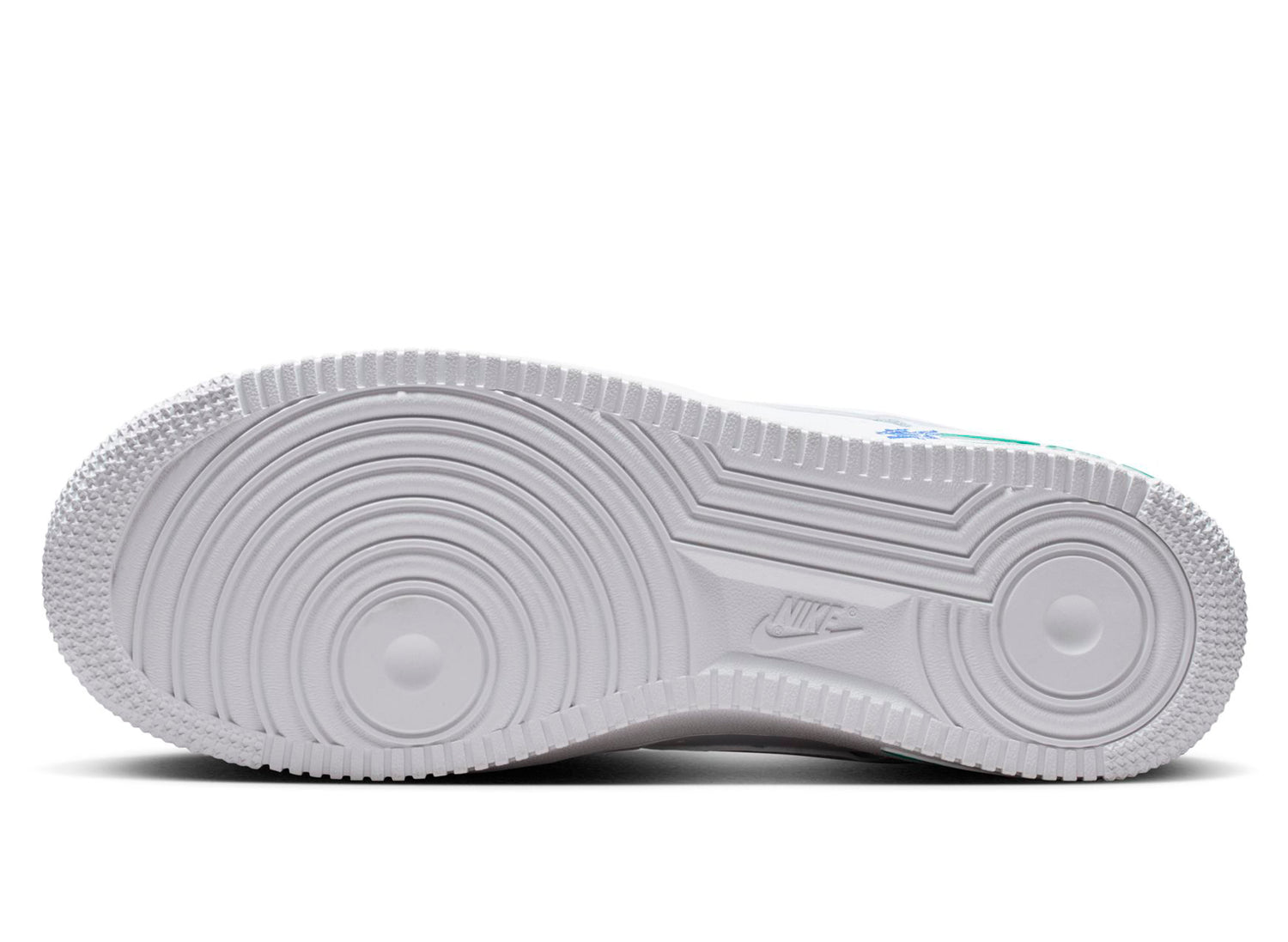 Women's Nike Air Force 1 '07 SE in White / Persian Violet — view 5