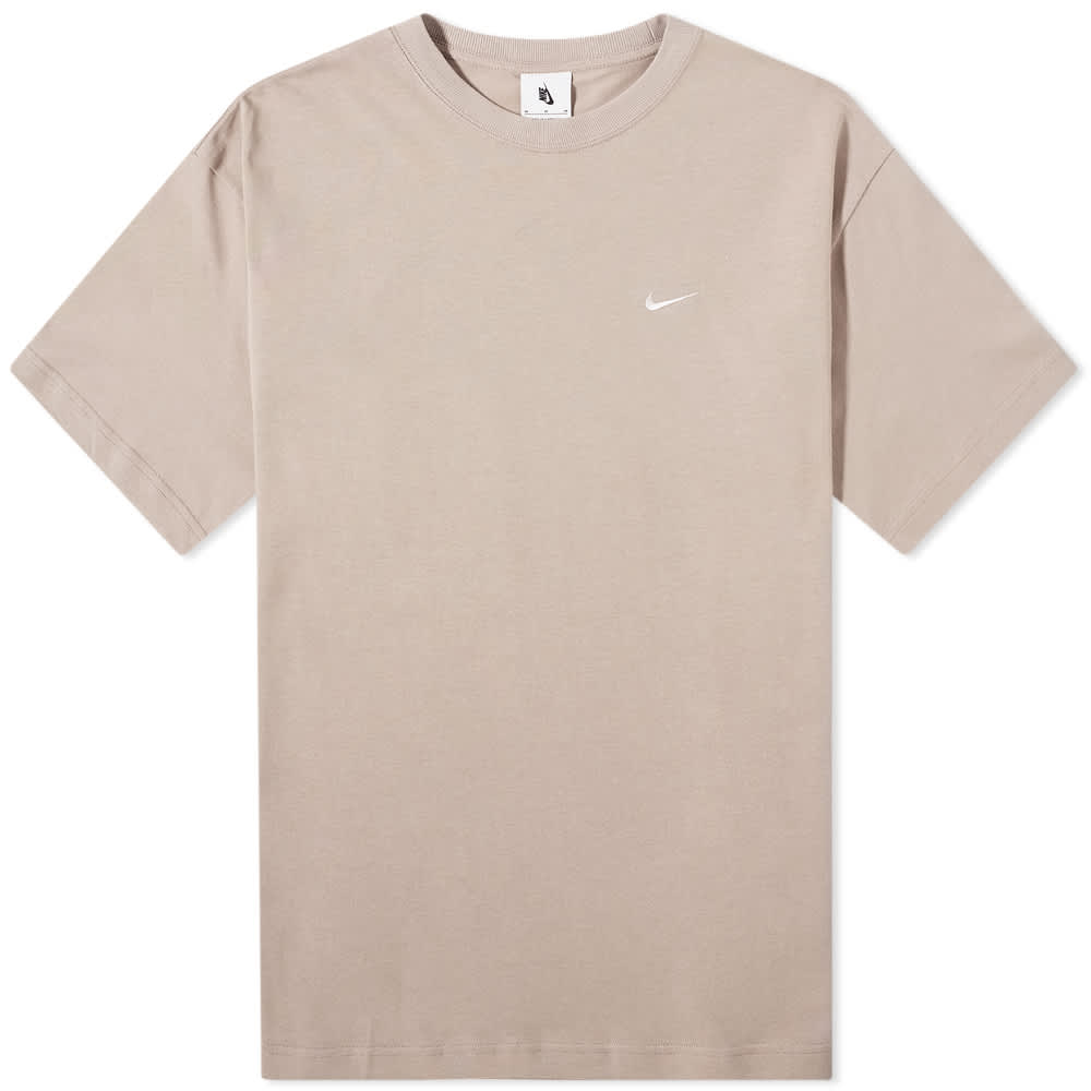NikeLab NRG Solo Swoosh Tee en Malt