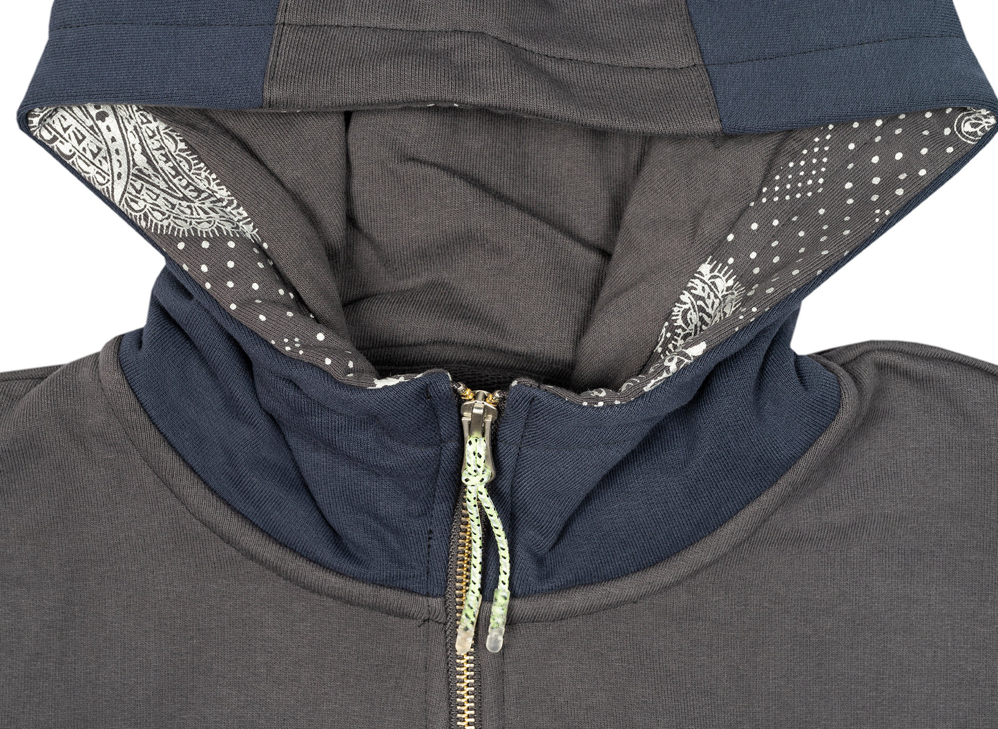 Converse x Paria Farzaneh Kapuzenjacke mit durchgehendem Reißverschluss in Charcoal