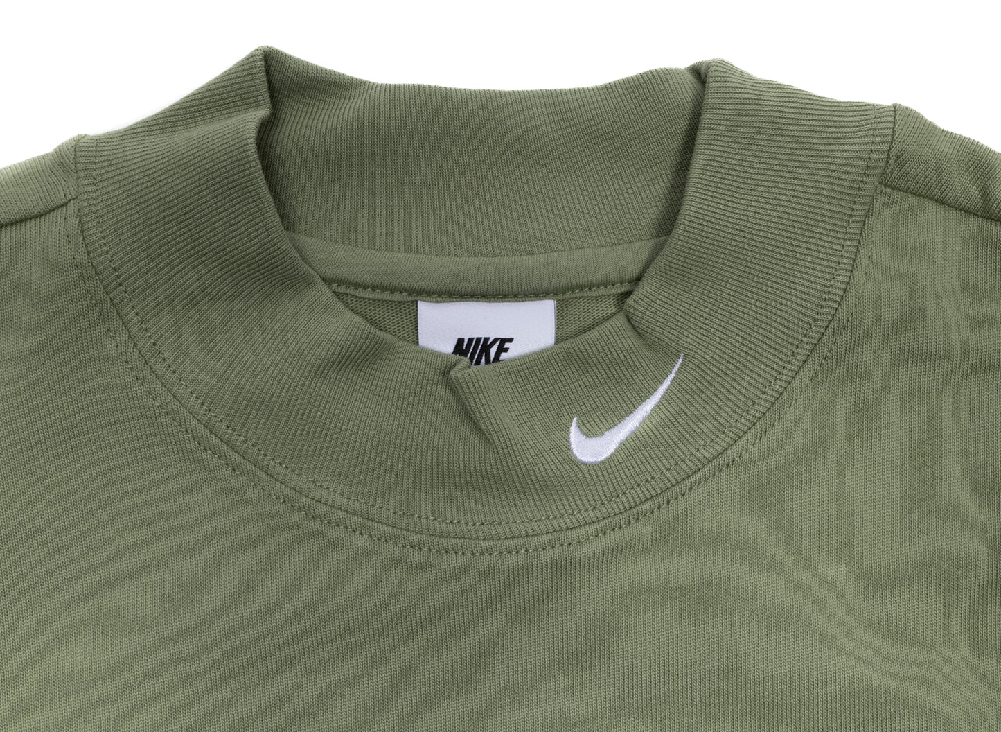 Nike Life Langarmshirt mit Stehkragen in Oil Green