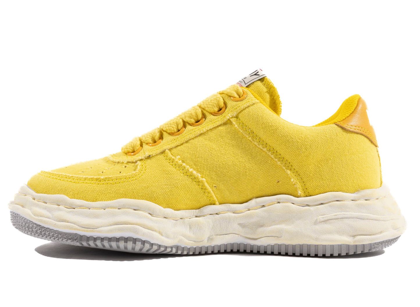 Zapatillas Bajas de Lona Wayne de Maison Mihara Yasuhiro en Amarillo