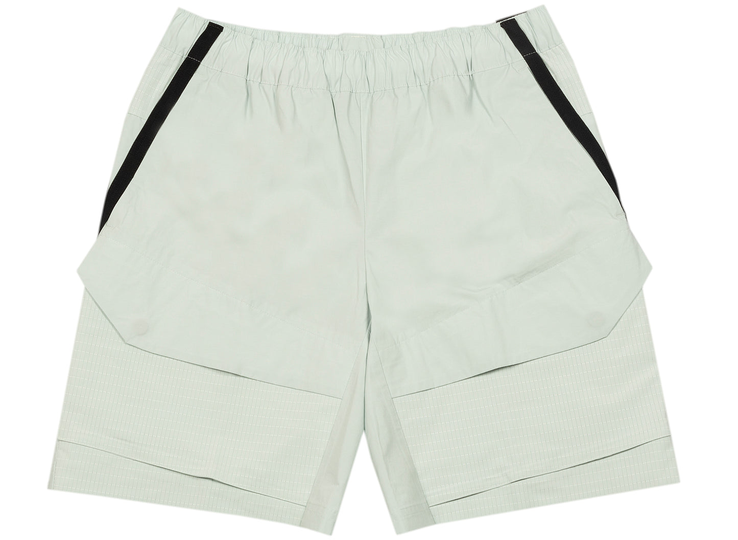 Nike Sportswear Tech Pack Cargo-Shorts für Herren in Silber