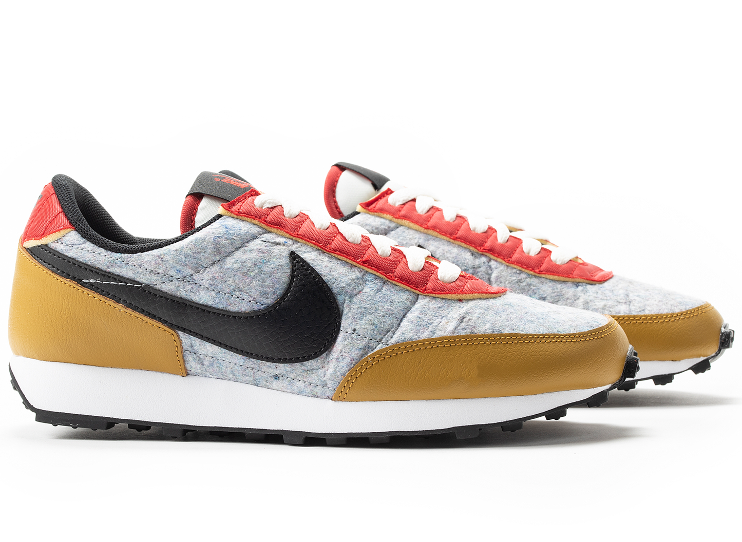 Nike Women's Daybreak QS