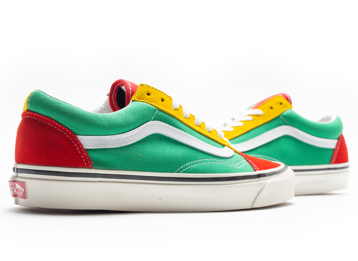 Vans UA Old Skool 36 DX in OG Red Emerald Yellow
