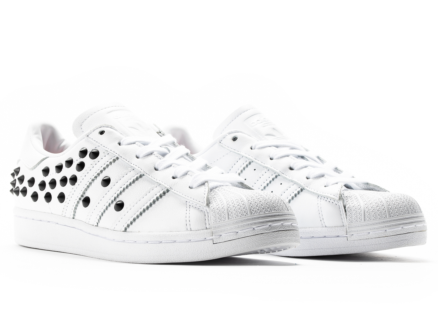 Zapatillas para mujer adidas Superstar con tachuelas