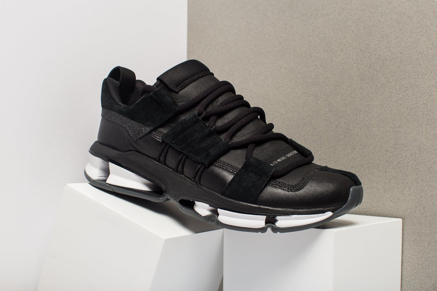 Adidas Twinstrike ADV Stretch Leather Core Black, side angle