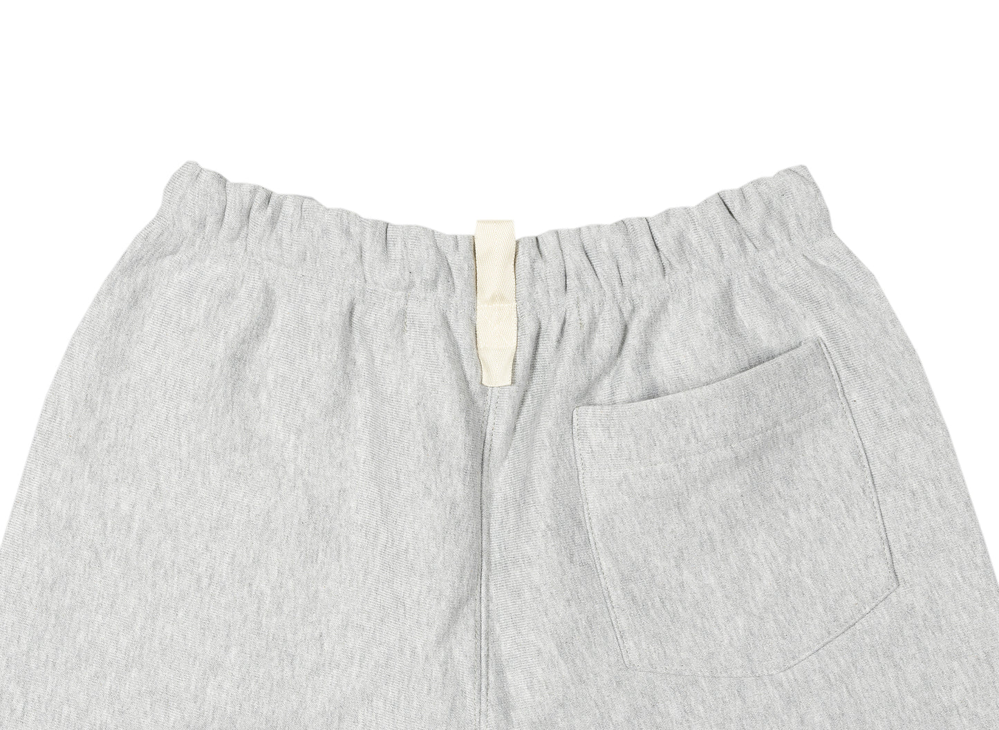 Advisory Board Crystals Sweatshorts in Cloud
